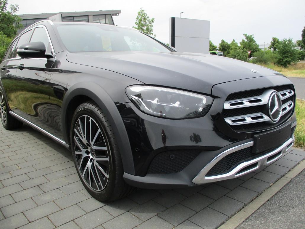 Mercedes-Benz E 400 d 4Matic All-Terrain+LED+Vollleder+AHK