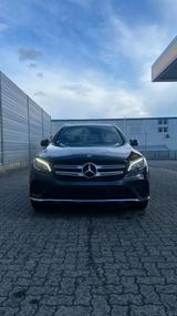 Mercedes-Benz GLC 220 d 4MATIC AMG Line Autom. AMG Line - Mercedes-Benz GLC 220: Von Privat