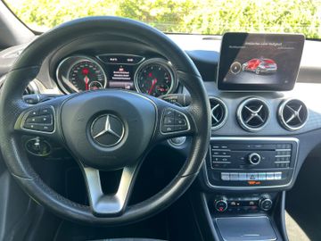 Mercedes CLA Shooting Brake - 11