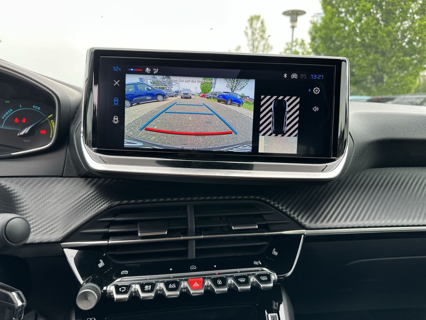 Peugeot 208 - Bild 15