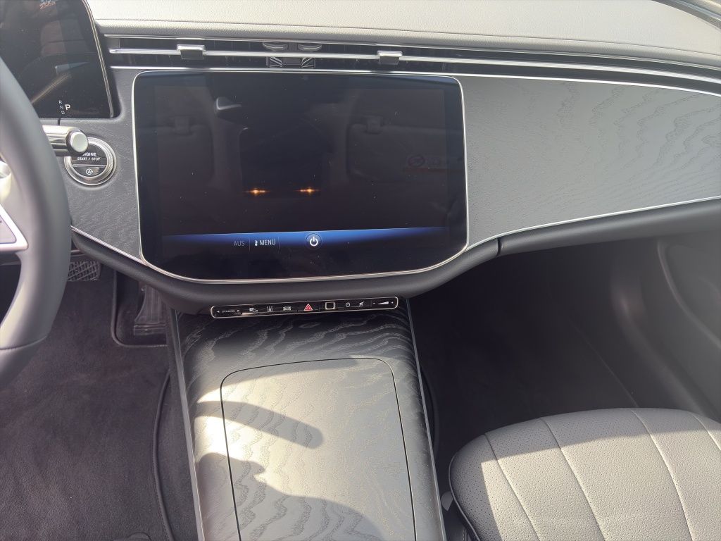 Fahrzeugabbildung Mercedes-Benz E 200 d T TAXI Avantgarde*LED*DISTRONIC*PDC*RFK
