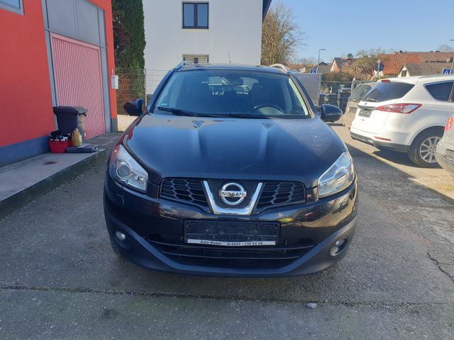 Nissan Qashqai+2 I-7-SITZER*NAVI*PANoramadach,Leder,AHK