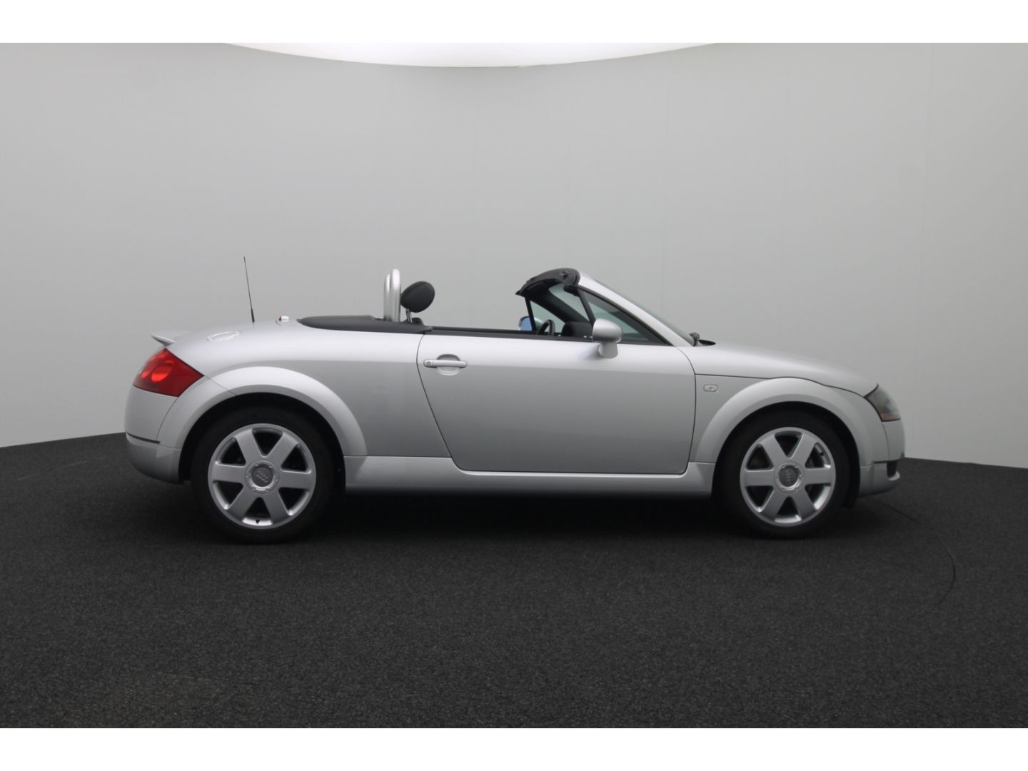 Fahrzeugabbildung Audi TT 1.8T Roadster Leder SHZ Sportsitze