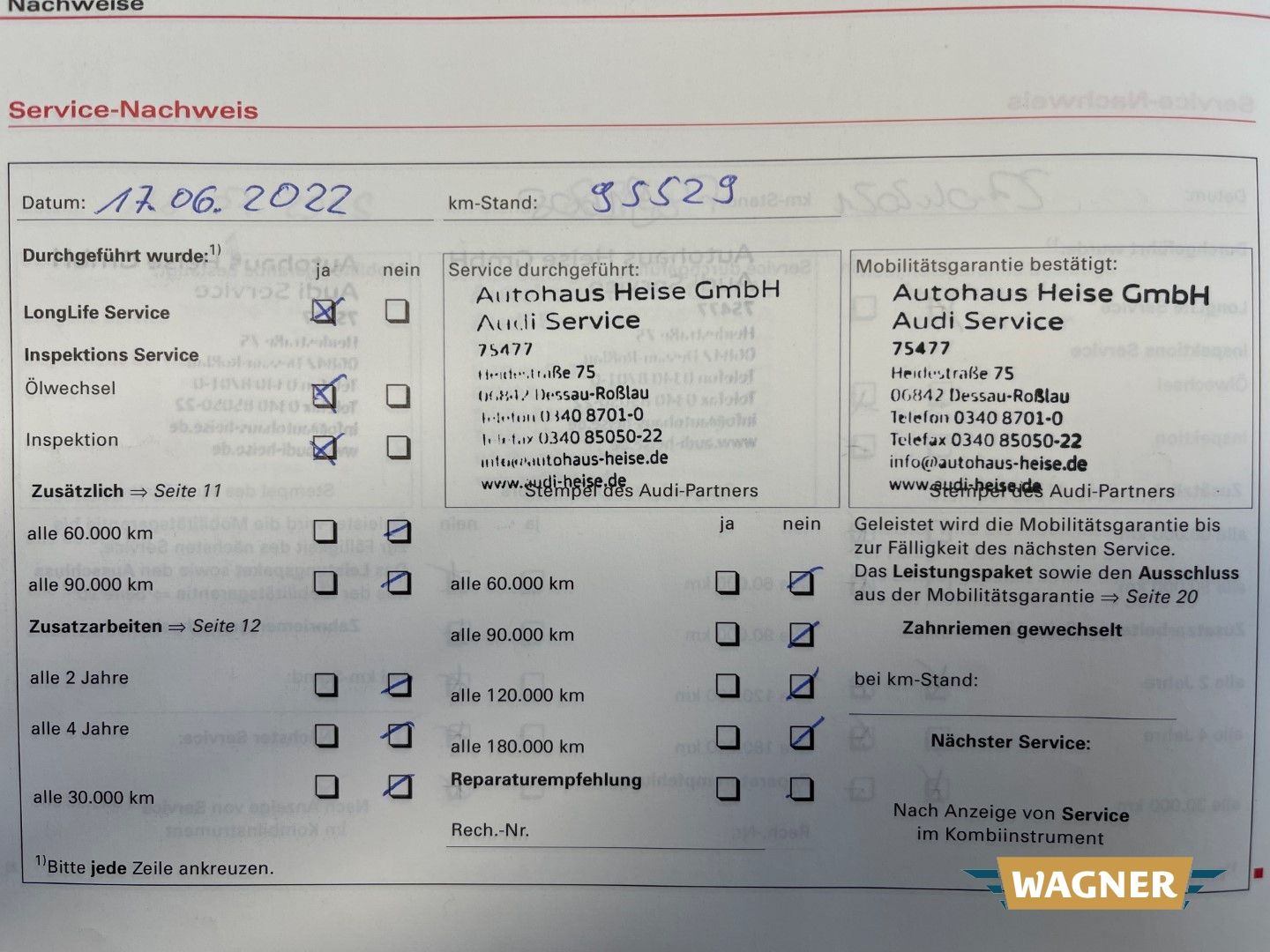 Fahrzeugabbildung Audi A4 1.8T 1-Hand Scheckheft lückenlos