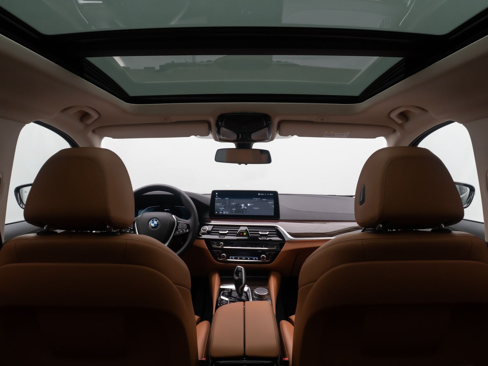 Fahrzeugabbildung BMW 530e Luxury Line Panorama Kamera Laser HUD DAB