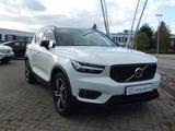 Volvo XC40 T5 TwinEng 2WD R-Design Expr. Recharge (6d) - Volvo XC40: R Design
