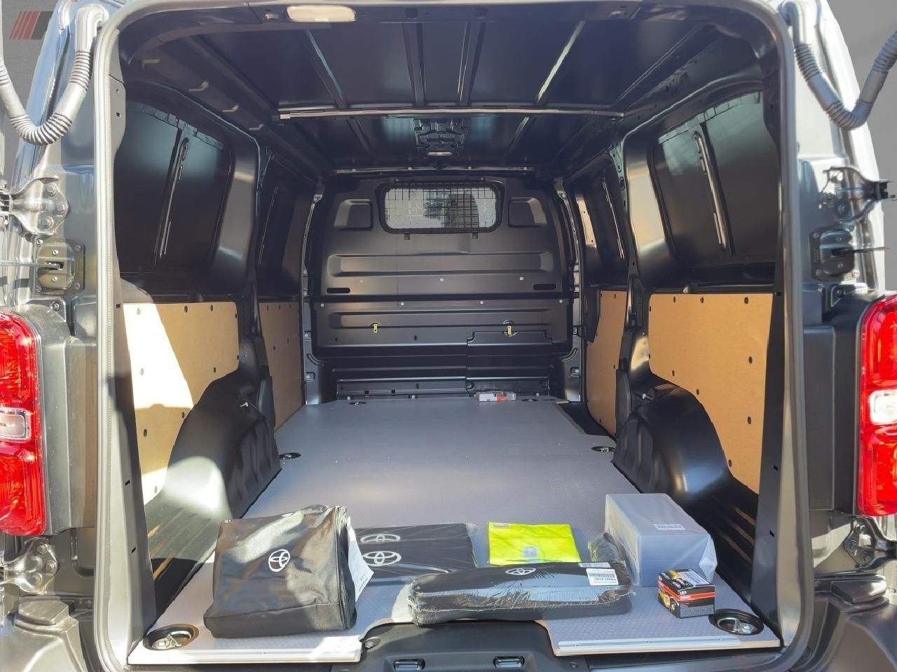 Fahrzeugabbildung Toyota Proace Kasten L2 2.0 D-4D Meister