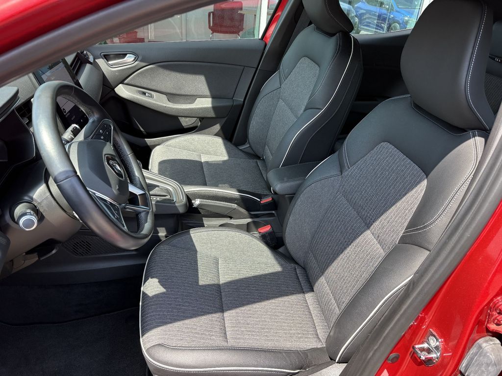 RENAULT Clio - Bild 8