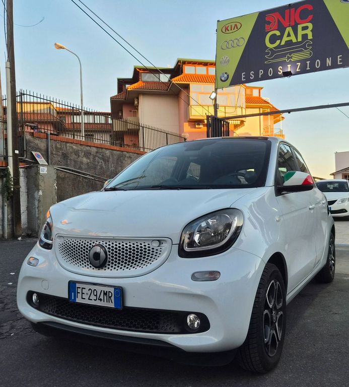 Image of Smart ForFour