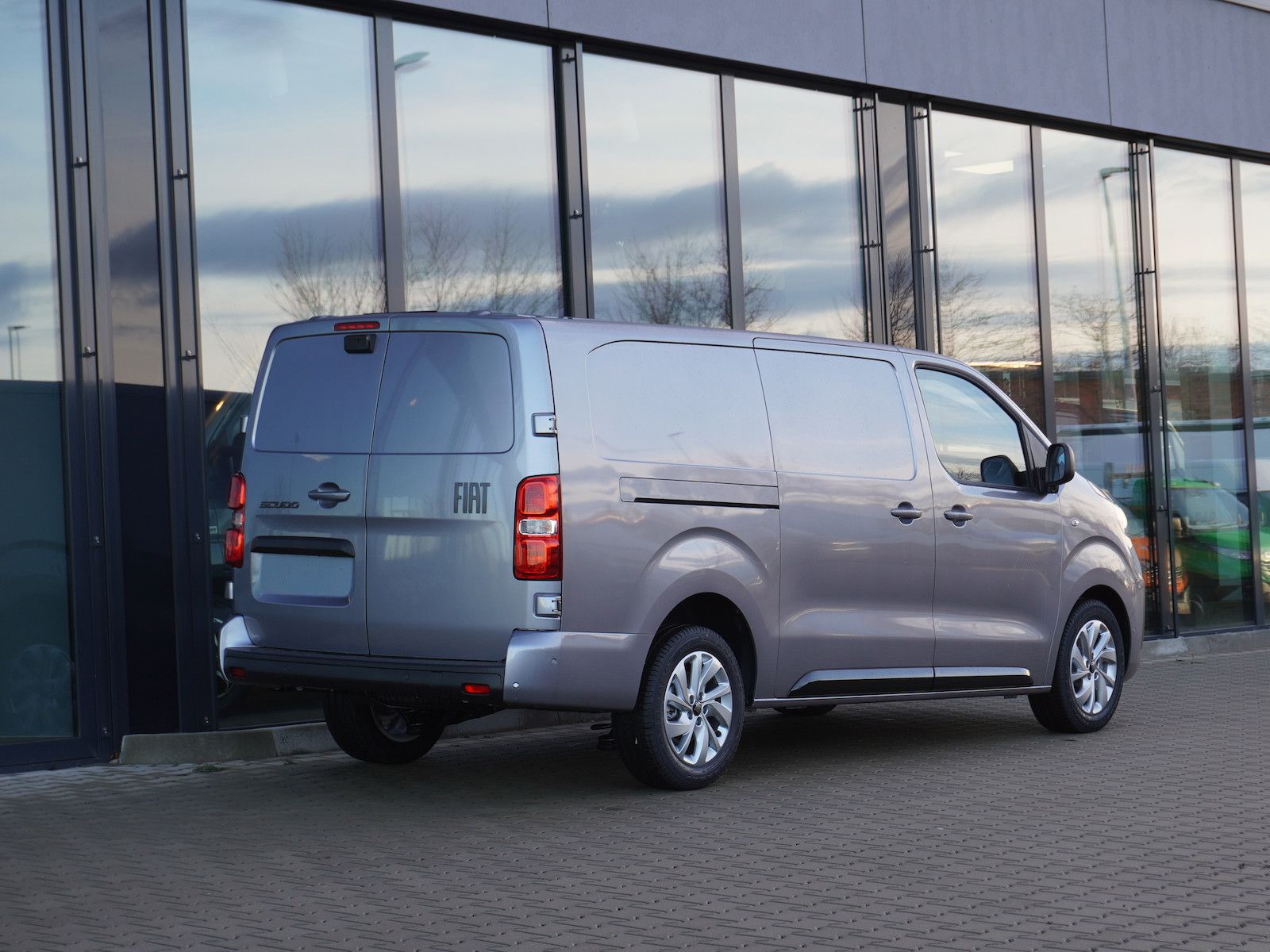 Fiat Scudo Kawa L3 2.2 180 AT / Vollausstattung imagem 2