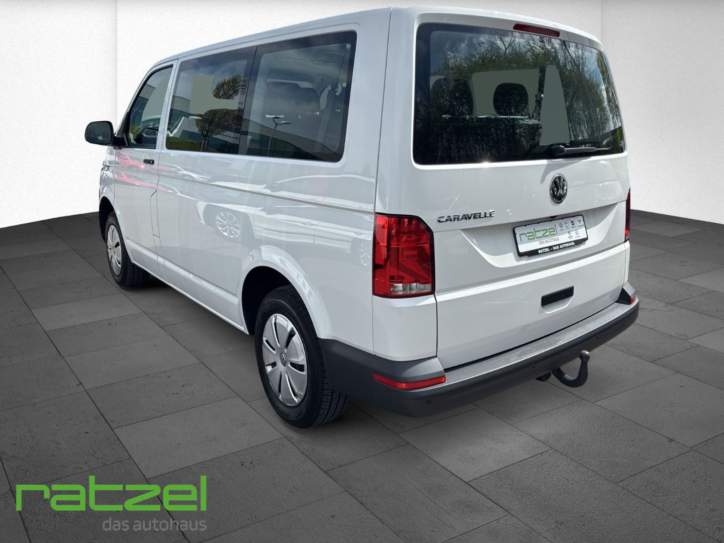 Fahrzeugabbildung Volkswagen T6.1 Caravelle KR 2.0 TDI 110KW DSG Navi Kamera