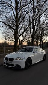 BMW f10 m-Paket 520d - BMW 520 aus 2012: 520d M Paket