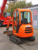 JCB 8018 Hydr. Grabenräumlöffel + 2x Tieflöffel - Grabenräumlöffel