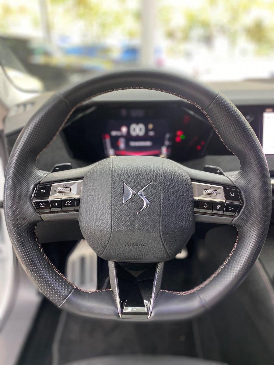 DS Automobiles 4 1.2 PureTech 130 Performance Line+ Alcantara H