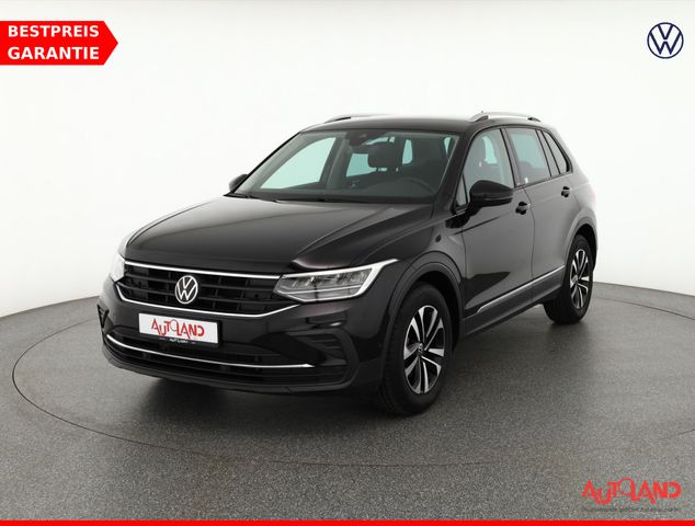 Volkswagen Tiguan 1.5 TSI DSG United AHK ACC LED Navi Sitzh