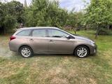 Toyota Auris Touring Sports 1.6 (132 PS) |... - Toyota Auris Touring Sports aus 2014