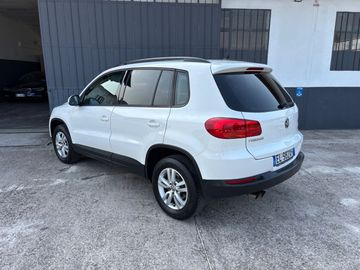 Volkswagen Tiguan - 5
