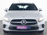 Mercedes-Benz A 180 Navi|Kamera|Sitzheizung|PDC|Tempomat - mit Diesel-Antrieb: Müdigkeitswarner, Limousine