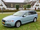 Volvo V70 3.2 Geartronic Summum 75dkm! Einzelstuck - Volvo V70 mit Benzin-Antrieb