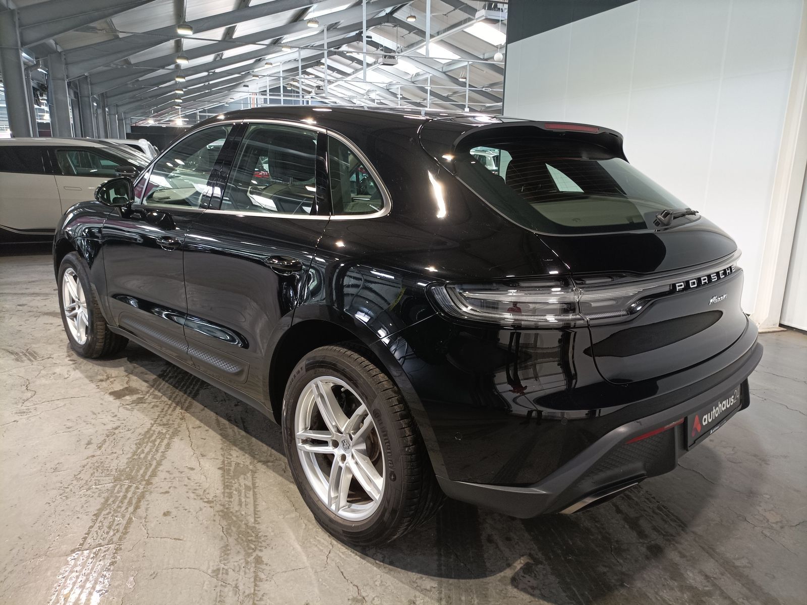 Porsche Macan 2.0 T Basis LED Navi ACC Bose Kamera foto 4