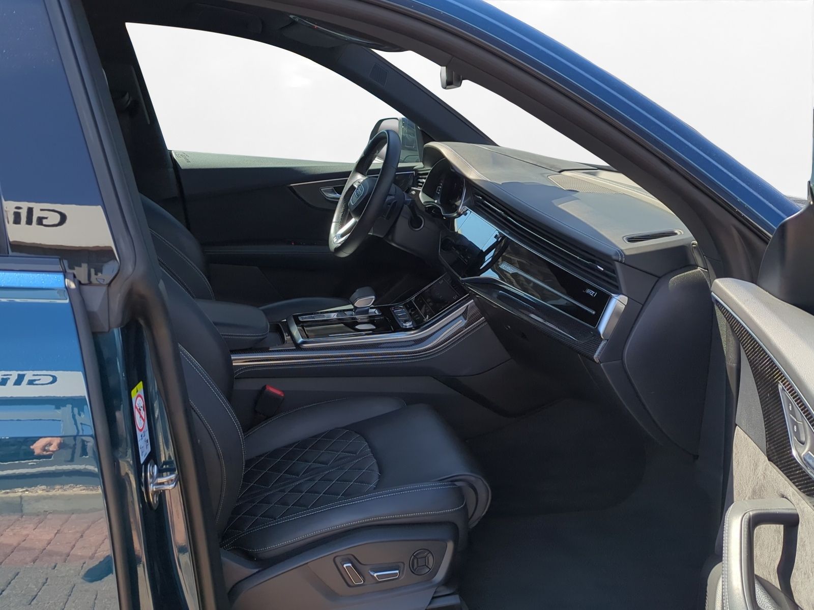 Audi SQ8 - Bild 10