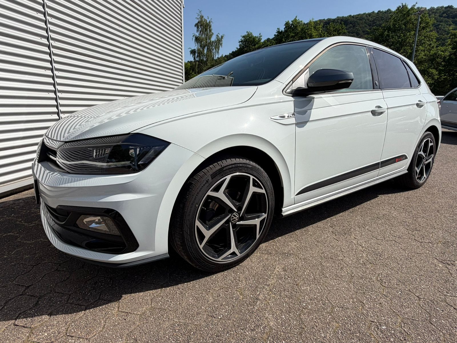 Fahrzeugabbildung Volkswagen Polo VI R-line beats