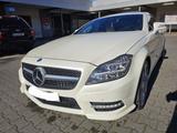 Mercedes-Benz CLS 500 V8 4 Matic AMG 63 Optik - weiße Mercedes-Benz CLS 500