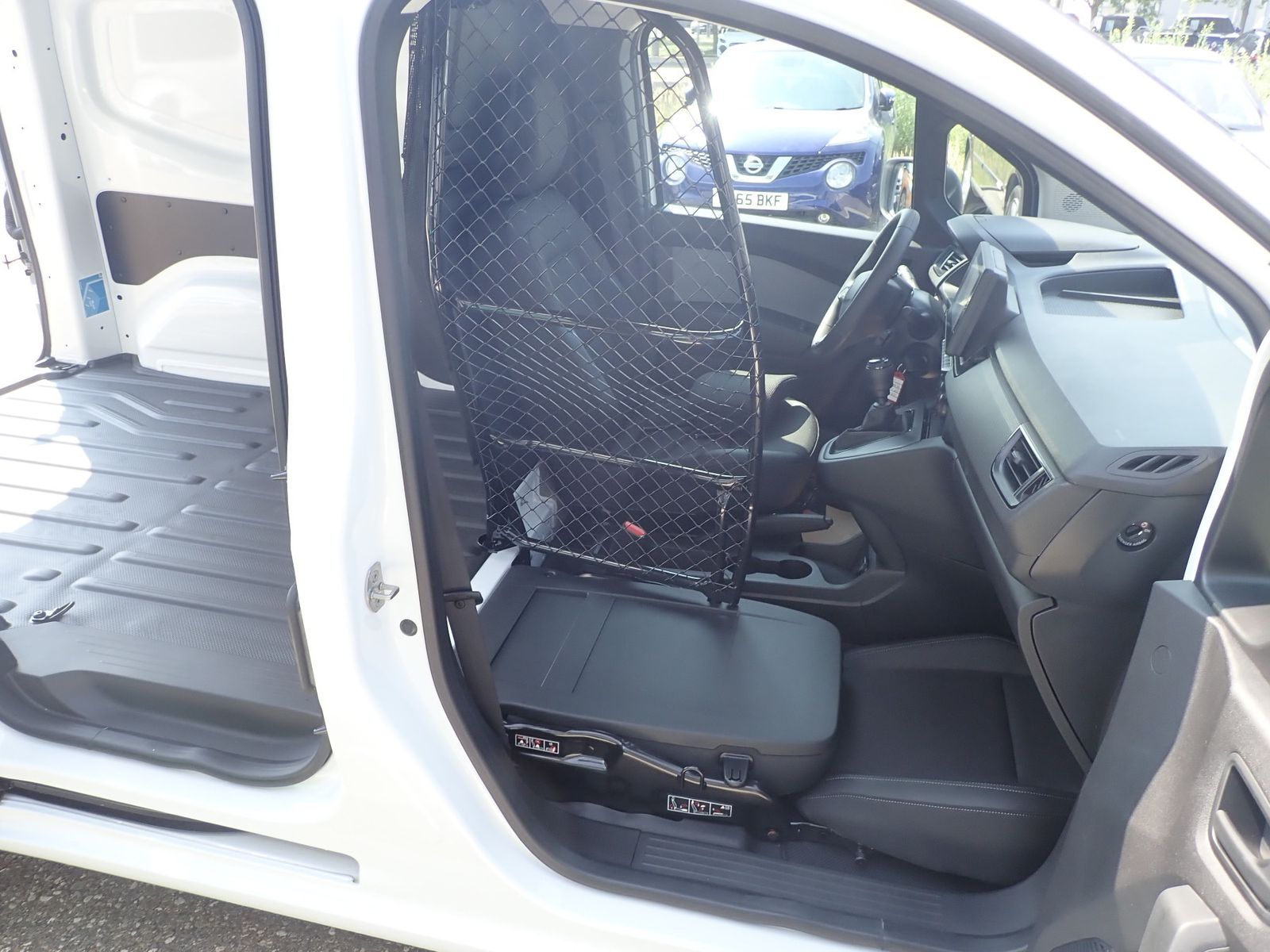 Fahrzeugabbildung Renault Kangoo Rapid Advance L1 Blue dCi 95 MY25