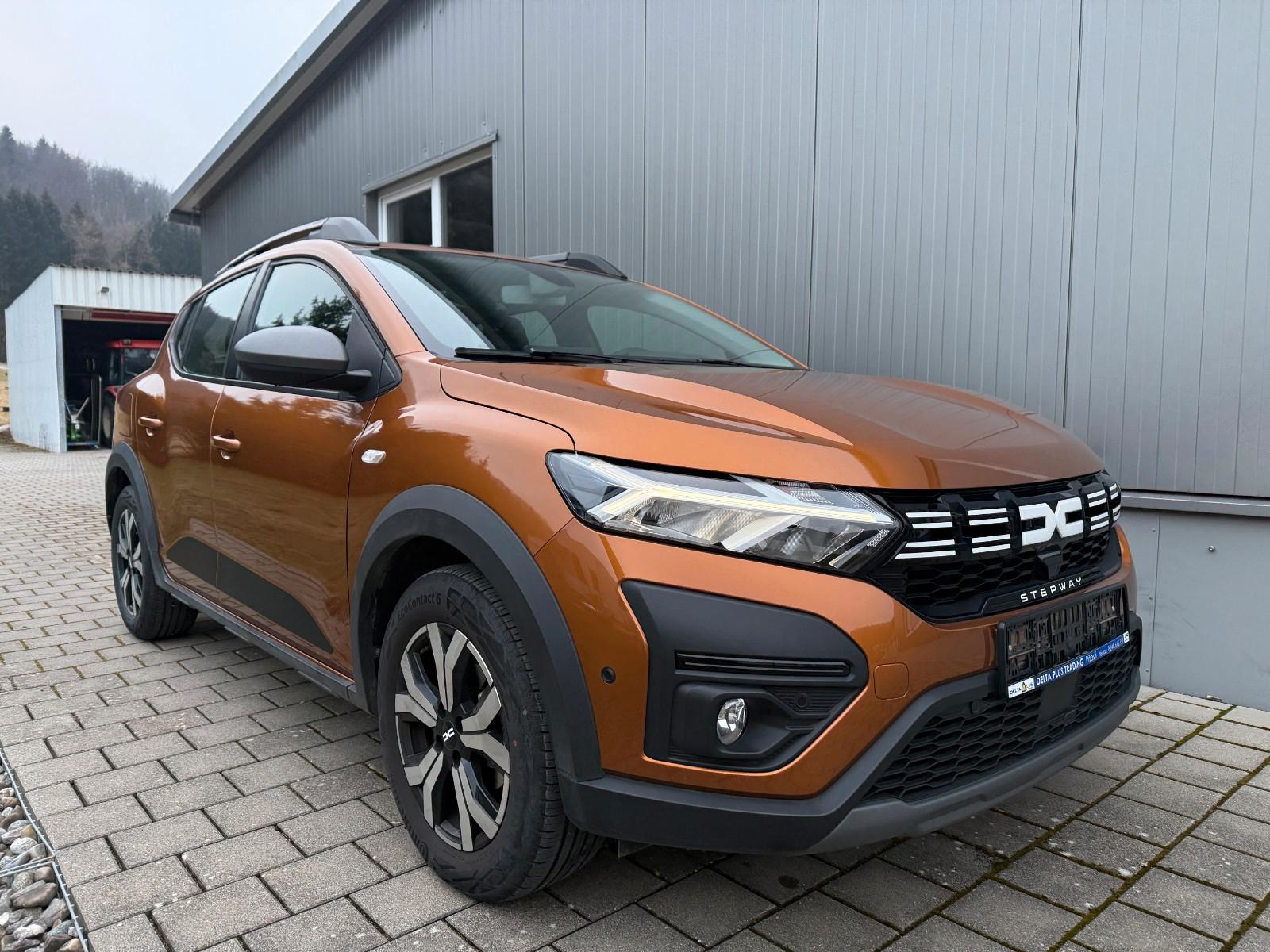 Dacia Sandero Stepway Vollausstattung 1 Hand