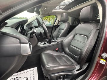 Jaguar XE 20d British Design Edition Automatik AHK – Bild 10