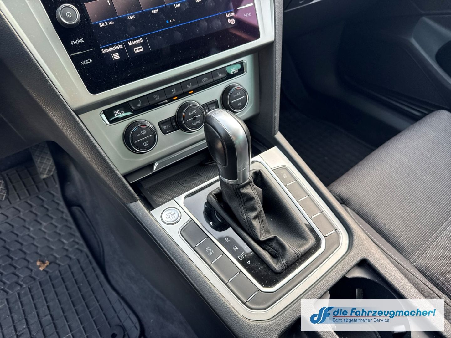 Fahrzeugabbildung Volkswagen Passat Variant Comfortline Start-Stopp *EXPORT