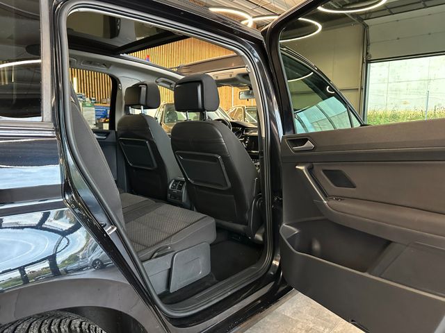 Volkswagen Touran *7 Sitzer*NAV*PANO**3-ZONEN*