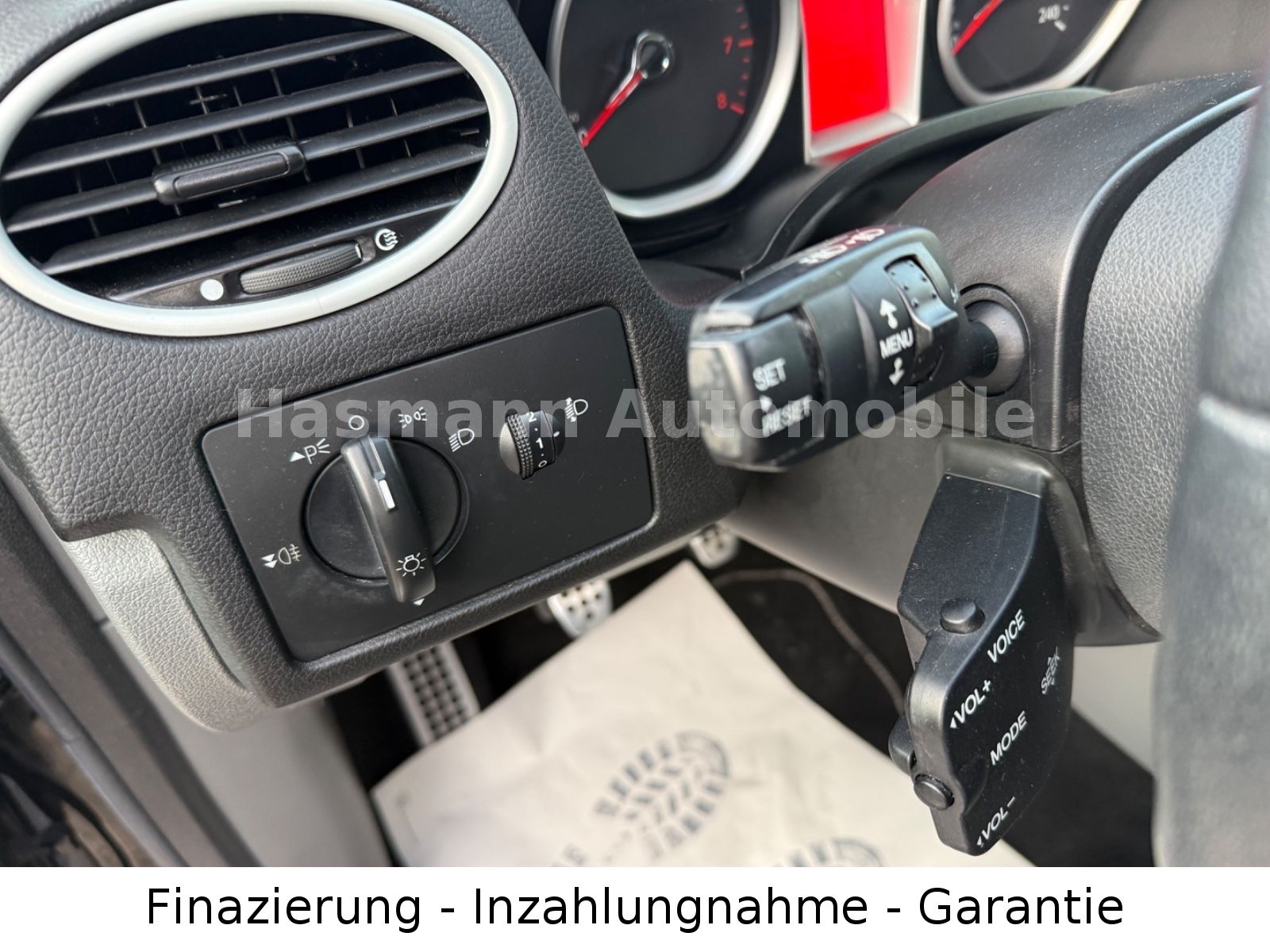 Focus Turnier Viva*1.6-102-PS*NUR-95.000-KM*TOP-