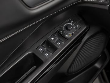 Ford Puma 1.0 Titanium Assistentpaket Kamera Navi LED