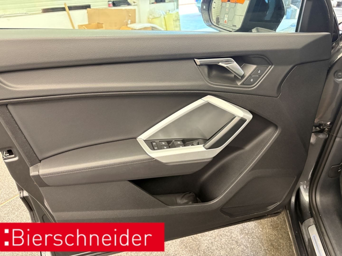 Audi Q3 Sportback 45 TFSI qu S tronic line LED 19 PDC foto 18