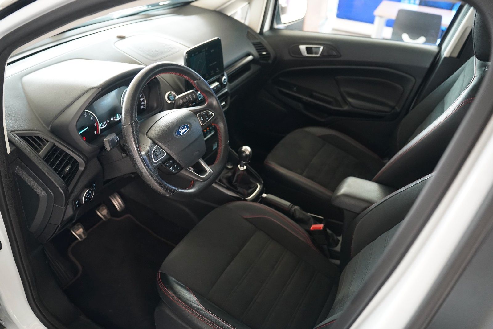 Fahrzeugabbildung Ford EcoSport ST-Line*NAVI*KeyFree*KLIMAAUTOMATIK