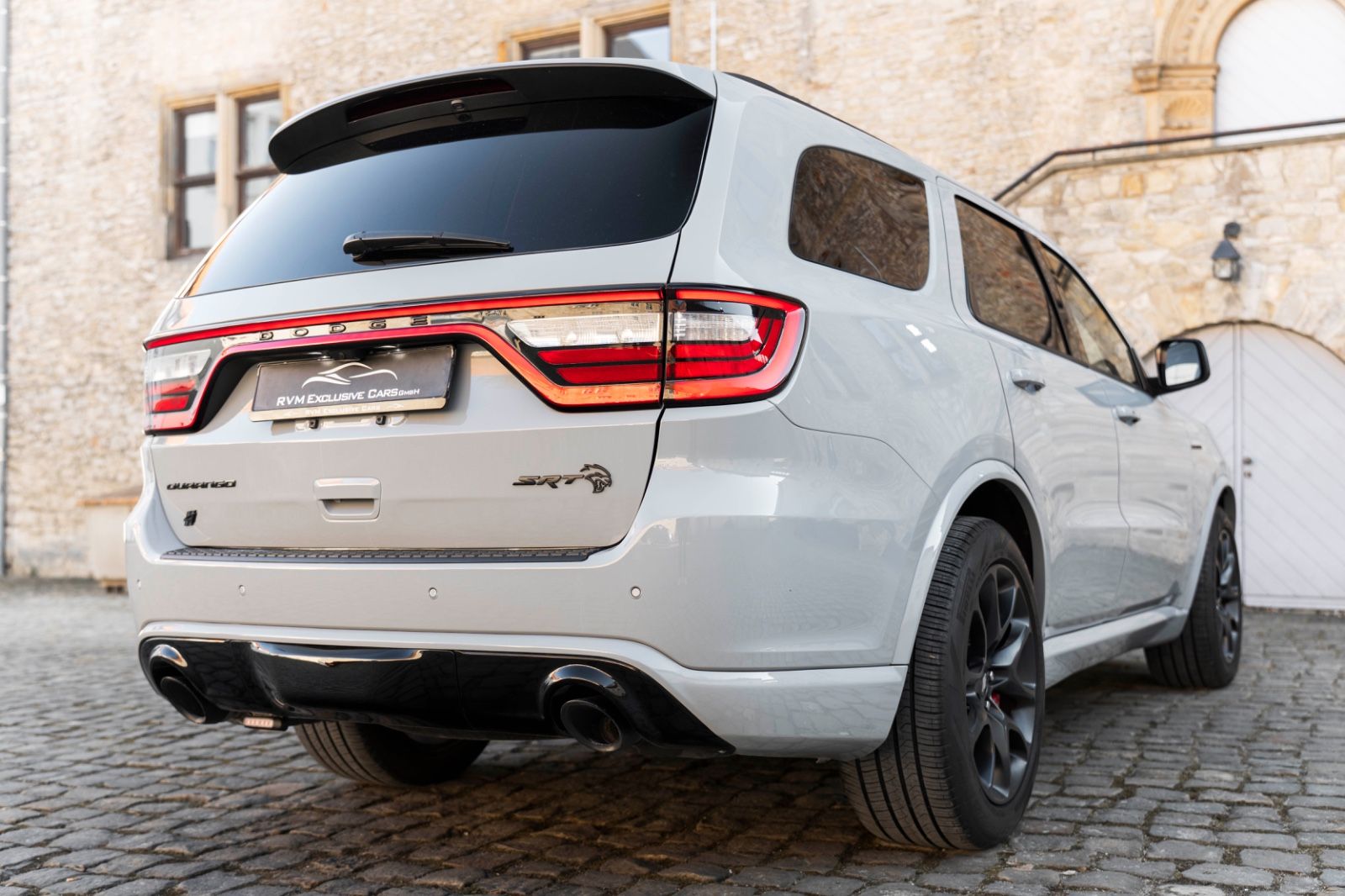 Fahrzeugabbildung Dodge 5.7L R/T AWD SRT Paket ACC AHH LPG TOTW PDC KAM