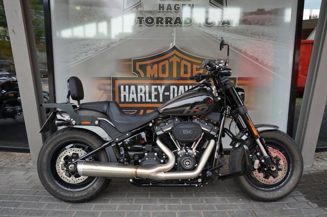 Harley-Davidson Softail Fat Bob mit Jekill & Hyde
