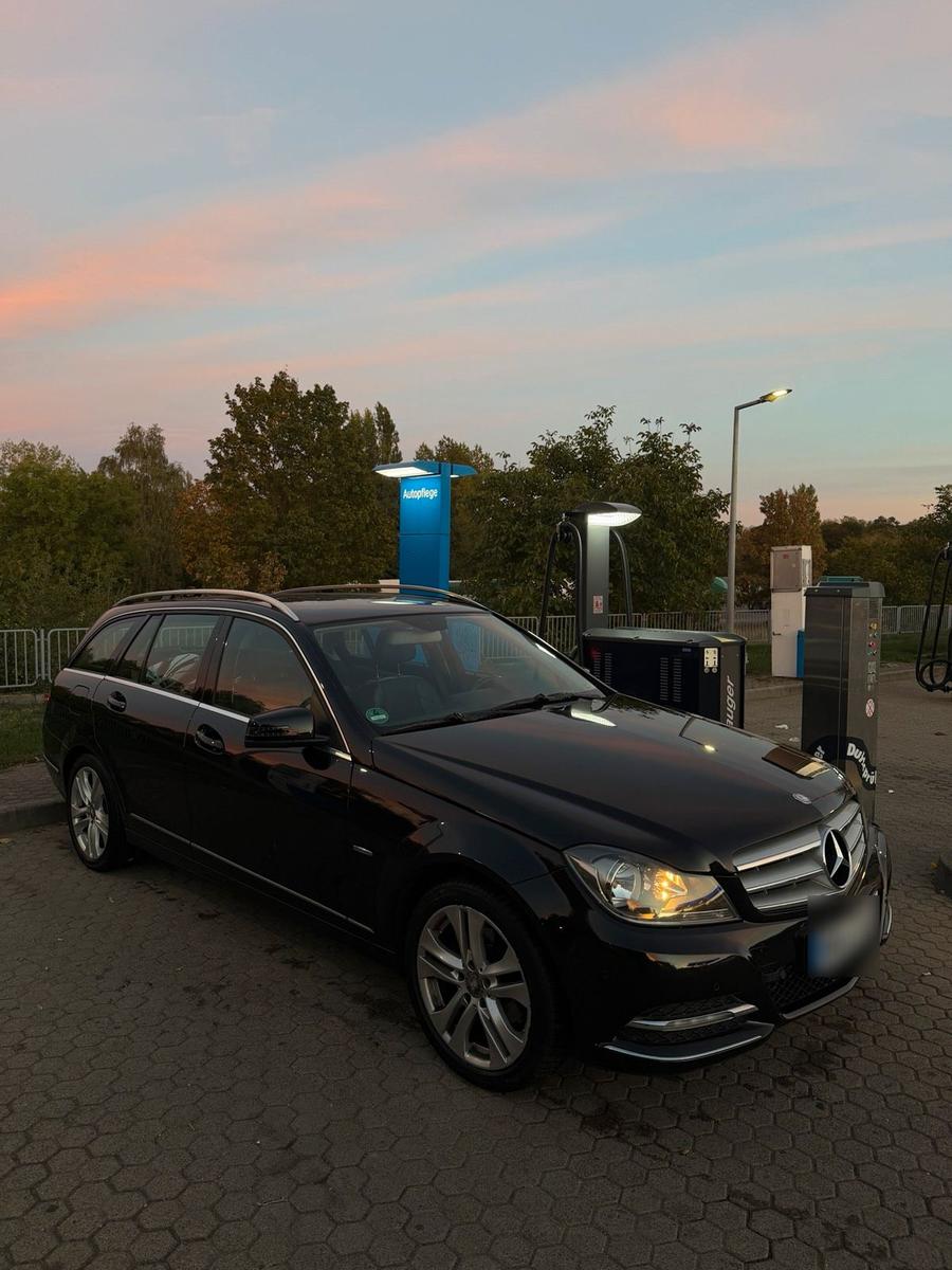 Mercedes-Benz C180, 2011