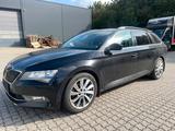Skoda Superb 1.4 TSI 150PS Combi Ambition 38407 - Skoda Superb 3T mit Benzin-Antrieb