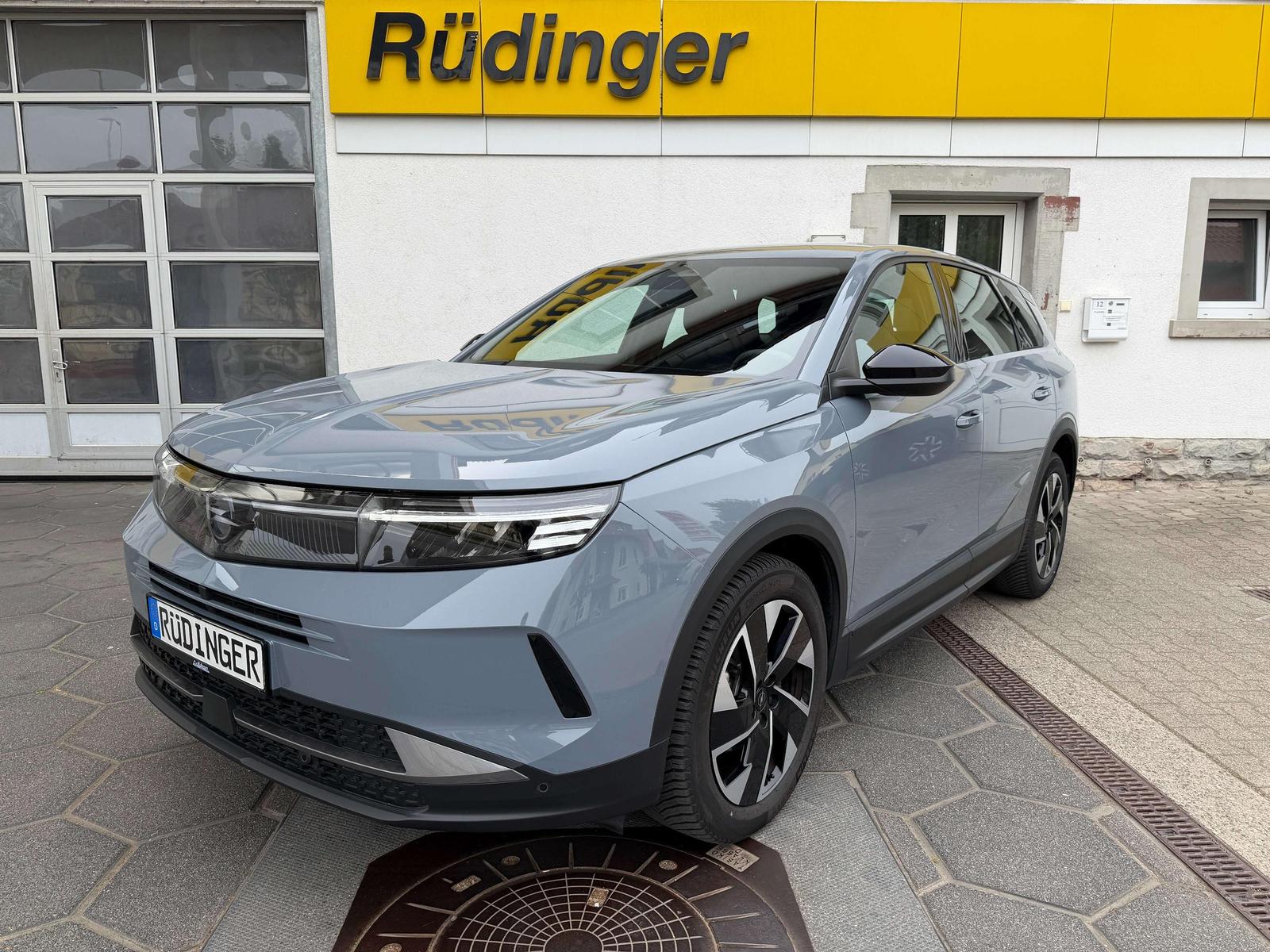 Opel Grandland Edition 1.2 48V Mild- Hybrid 100 kW *A