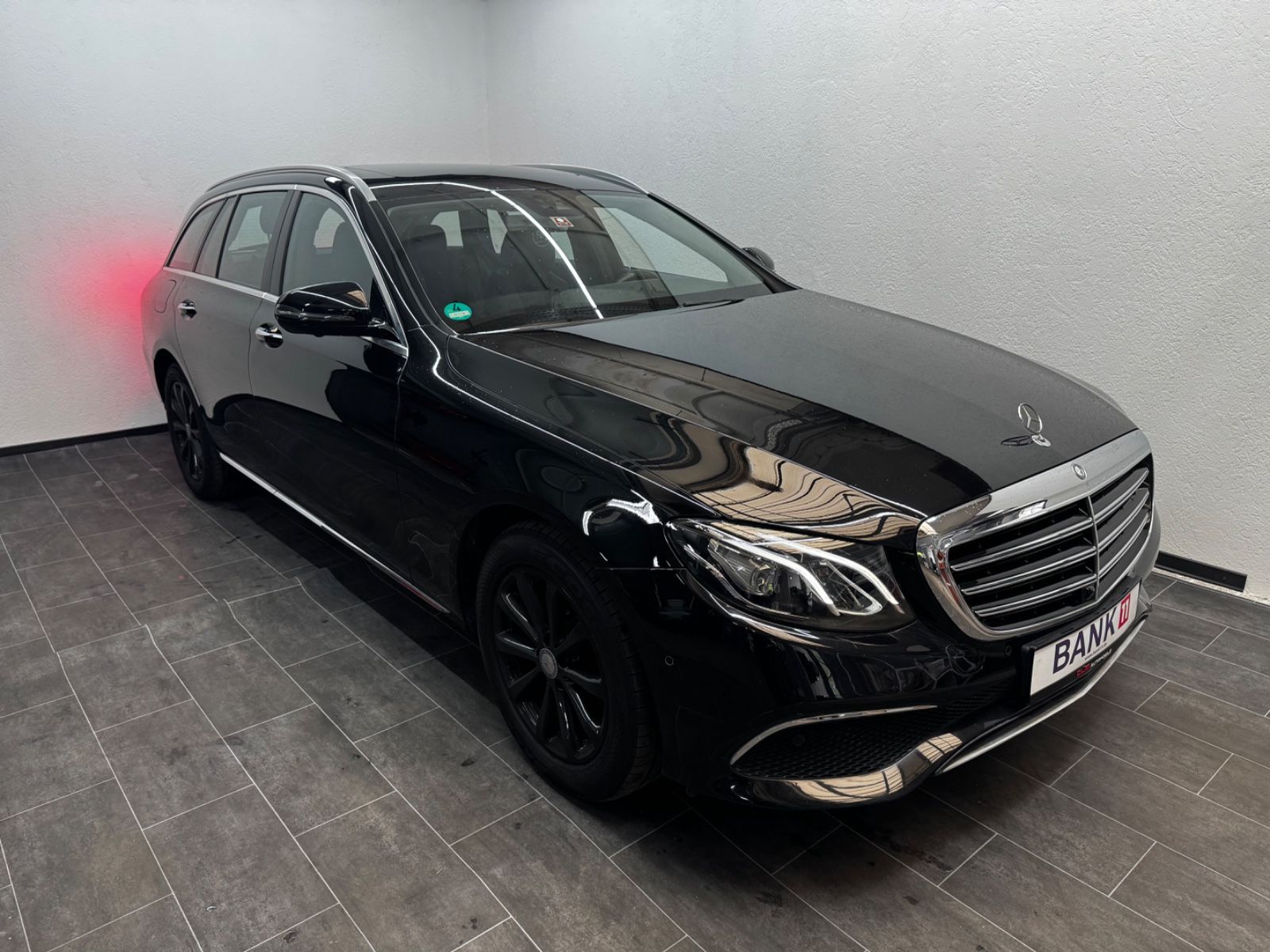 MERCEDES-BENZ E 220d E T-Modell*360 grad Kamera*Boung olufsen*