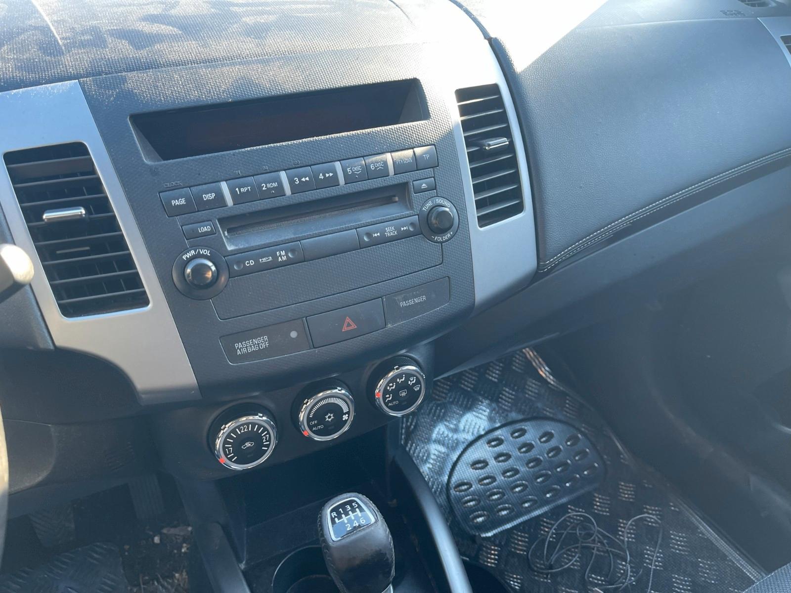 Mitsubishi Outlander XTRA 2WD