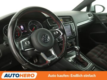 Volkswagen Golf - 11