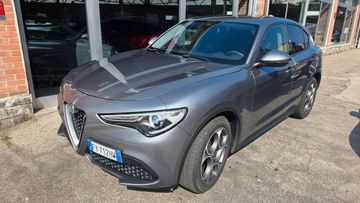 Alfa-Romeo Stelvio - 1