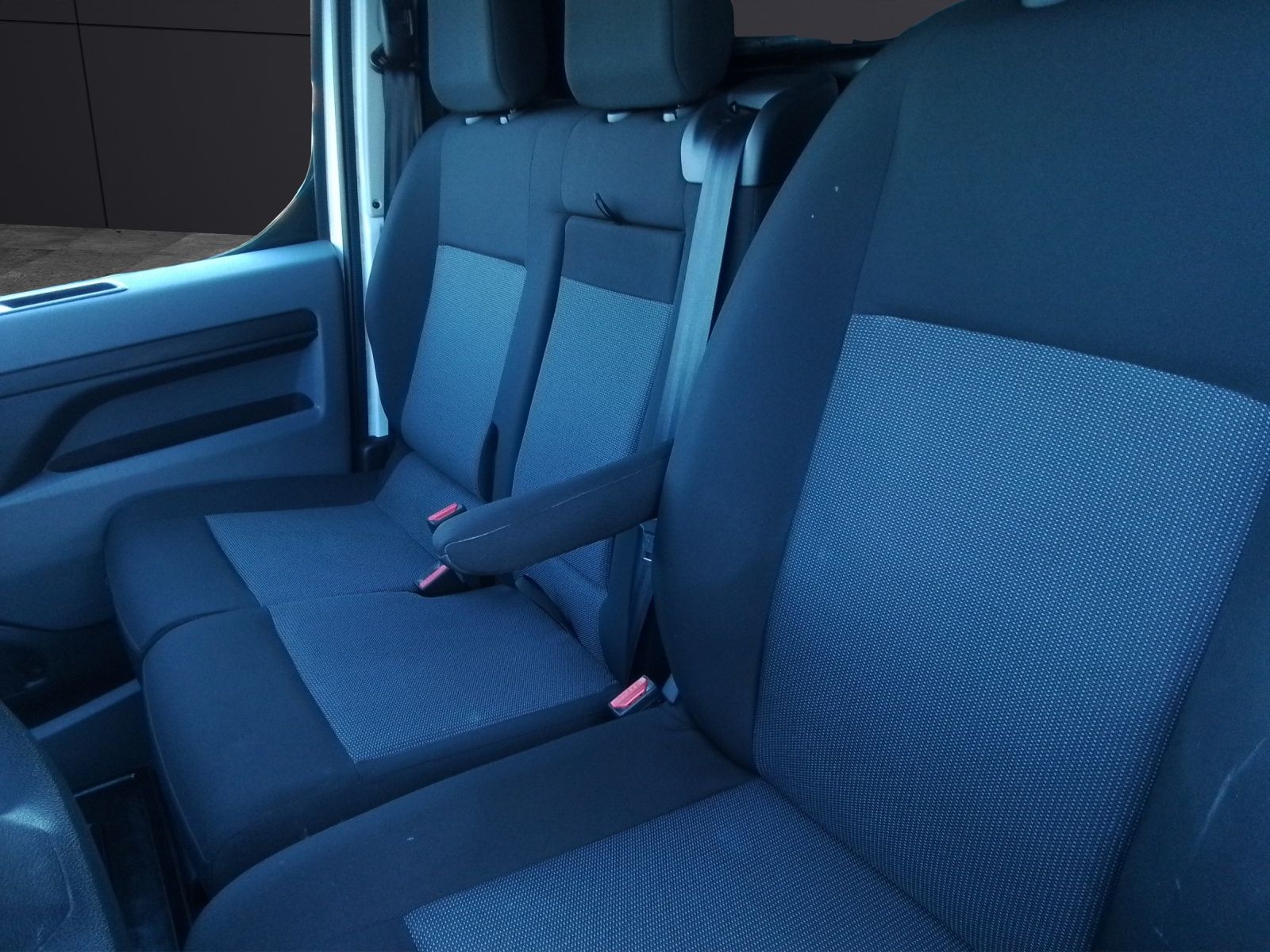 Fahrzeugabbildung Toyota Proace L2 Kasten Comfort Kamera Navi Klima