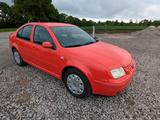 Volkswagen VW Bora 1,6 Comfortline Klima, sauber, kei... - Volkswagen Bora Comfortline mit Benzin-Antrieb