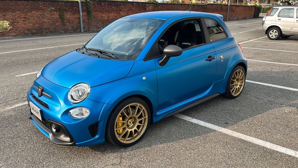 Image of Abarth 595 Competizione