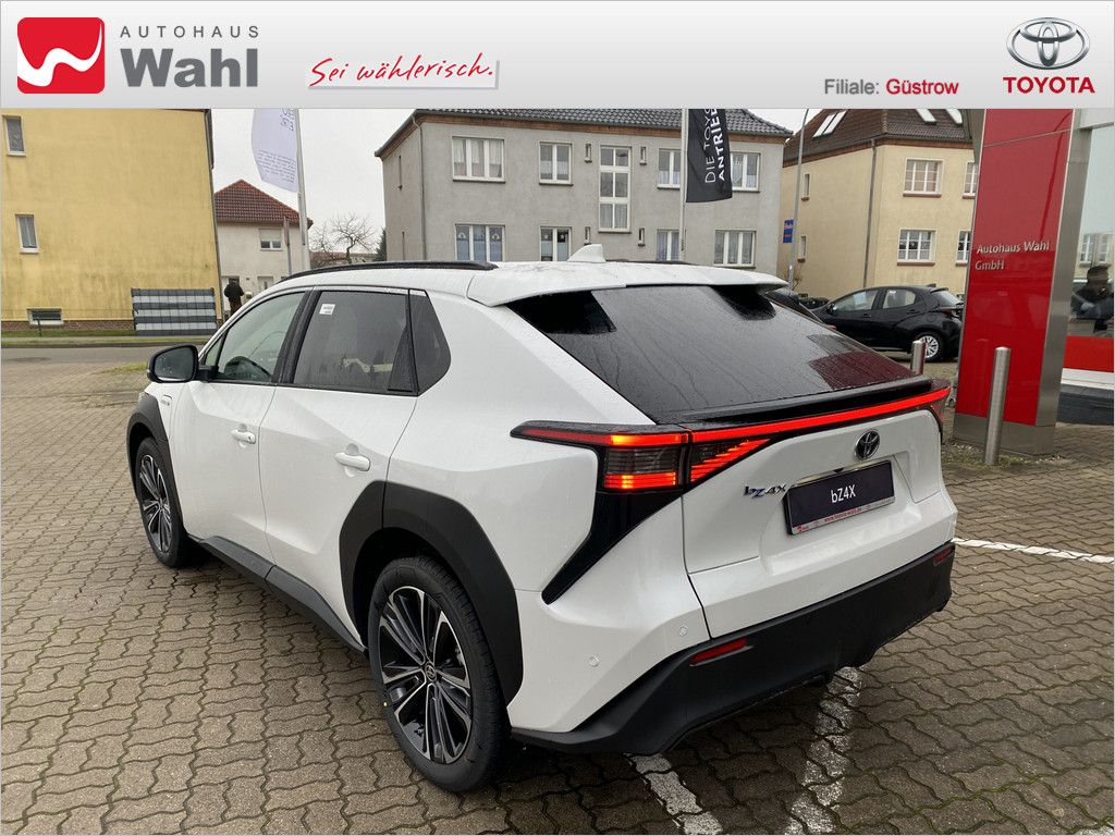 Toyota bZ4X 4x2 Technik-Paket Comfort Paket MATRIX-LED foto 3