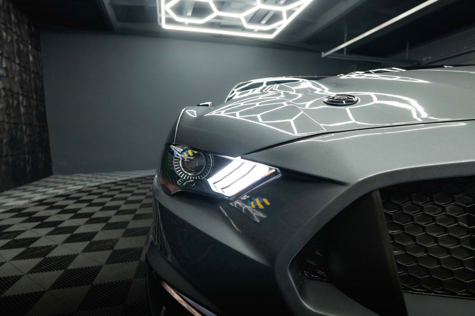 Fahrzeugabbildung Ford Mustang Shelby GT 500 5.0 V8 Performance *LED*